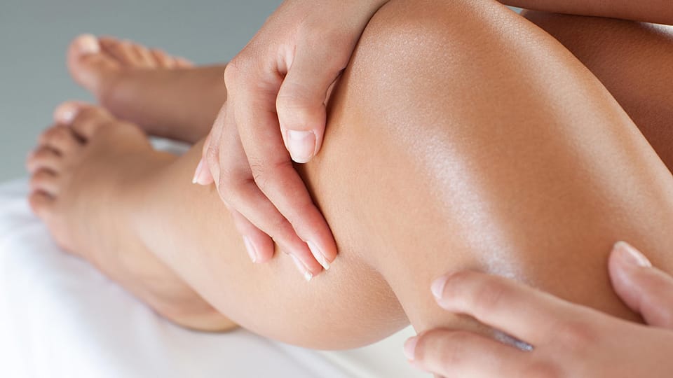 Massaggio alle gambe