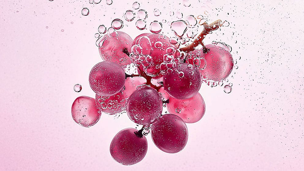 uva in acqua
